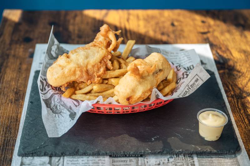 Découvrez Notre Recette de Fish and Chips : Un Classique Indémodable